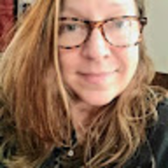 Meet your Posher, Susie - Picture 1 of 1